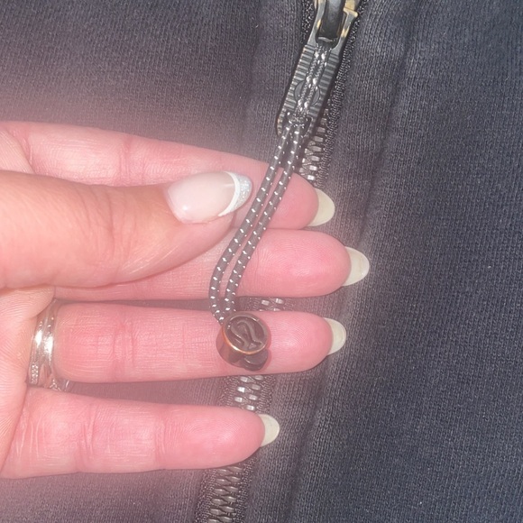 Lululemon Full Zip Scuba - Picture 2 of 3